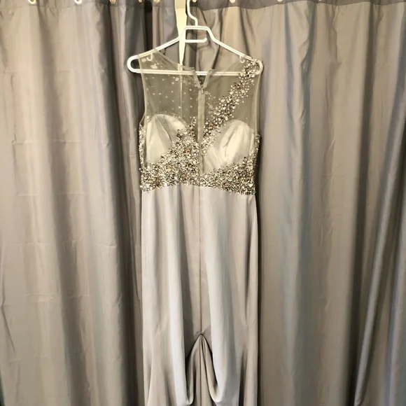 Dress - Picture 2 of 3